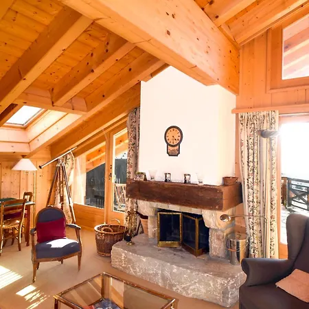 Apartment Luxueux 4 A